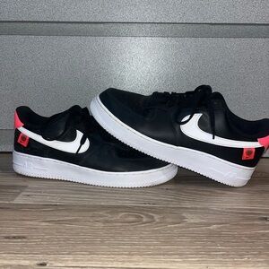Nike Air Force 1’07 size 10.5